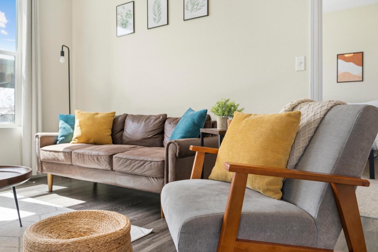 Luxury Retreat - King Beds, Hot Tub, & Pool - Family & Remote Work Friendly Apartment Reno Bagian luar foto